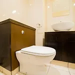 Hotel Oyo Majestic