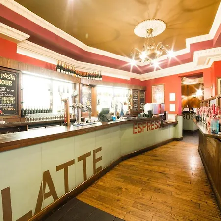 Oyo Majestic 3* Barrow-in-Furness