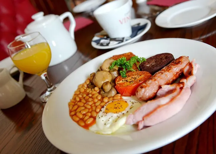 Oyo Majestic Hotel 3*