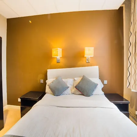 Oyo Majestic Otel Barrow-in-Furness